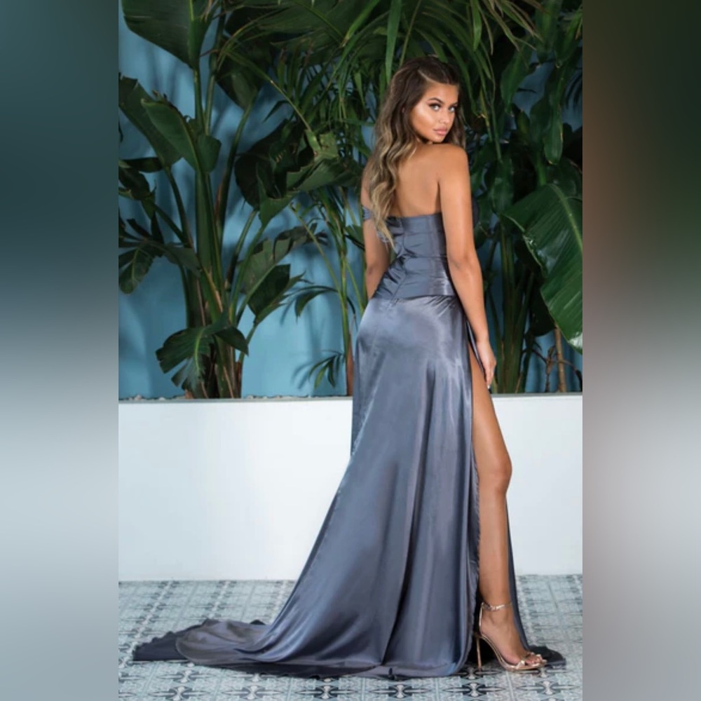 Ball gown evening maxi dress satin XS